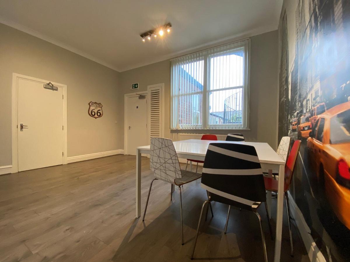 Ferienwohnung Spacious Victorian Studio Flat Doncaster Exterior foto